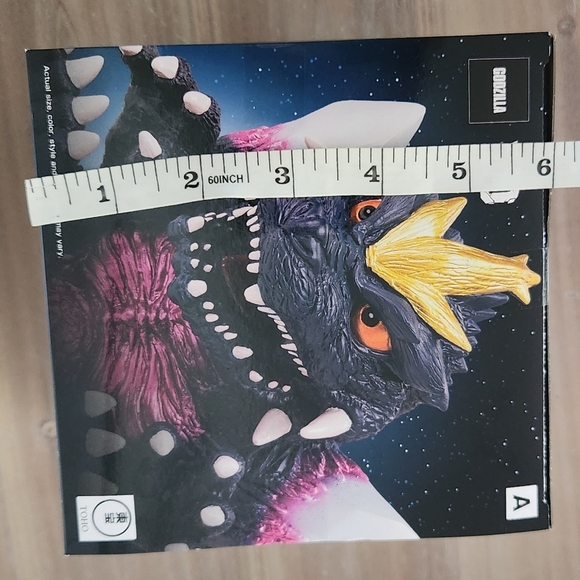 🦖 Bandai Namco Space Godzilla Figure – Kaiju Collectible, NIB, NWT - Picture 12 of 14